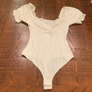 cream puff sleeve body suit